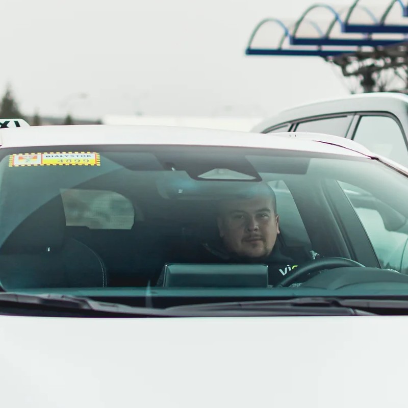 Damian - kierowca VIOO