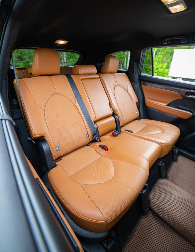 Skórzane wnętrze Toyota Highlander